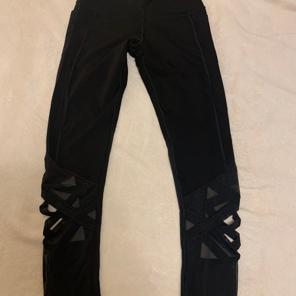 Victoria Secret Leggings with pockets!